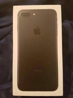 Vendo IPhone 7 Plus Estado impecable en caja. Precio $