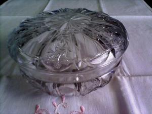 caramelera, bombonera antigua en vidrio tallado