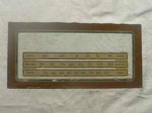Antiguo panel de dial de radio Grand Lux