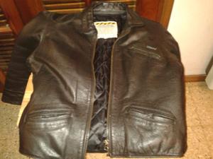 Vendo Campera cuero Hombre Talle L