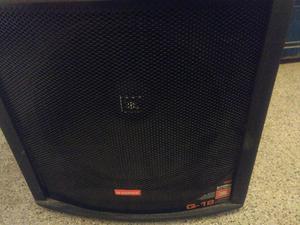 Vendo grave JBL de 18' un cañaso anda exelente