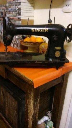 Cabezal de maquina de coser antigua