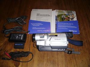 Filmadora Handycam Sony Hi8 Trv118, Como Nueva.