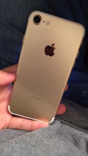 Líquido iPhone 7 32 gb gold