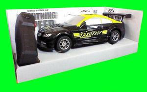 Taxi Auto Radio Control 18 Cm Largo Con Pilas En V. Devoto