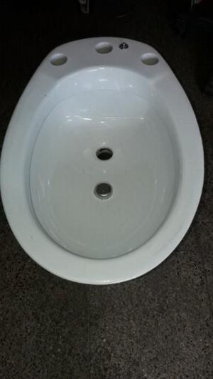 Bidet color blanco