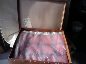 Frazada termica Textil Oeste Impecable c/caja orig