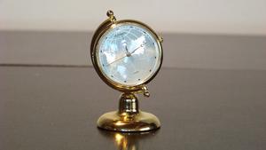 Reloj De Mesa Miniatura Dorado