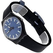 Reloj Swatch Nuevo con Estuche. Modelo GB281. Azul Oscuro