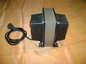 Transformador de220v a 110v con 3 salidas e interruptor