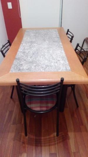 Vendo juego mesa y sillas