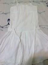 vestido blanco de cheek