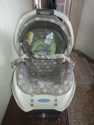 Huevito para bebe de auto marca graco casi nuevo tele