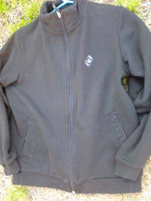 VENDO CAMPERA DE ALGODÓN FRIZADO COLOR NEGRA, TALLE