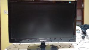 Vendo Monitor Samsung LCD 23 Pulgadas IMPECABLEE!!