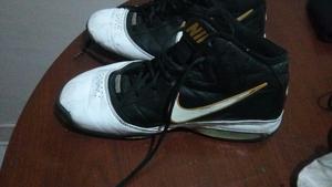 Zapatillas Nike de Basket n 42 como nuevas
