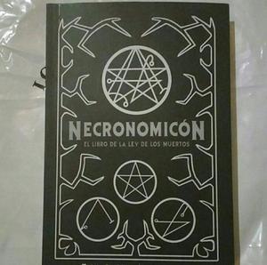 Necronomicón de Lovecraft