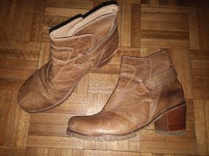 Botas simil cuero n 37