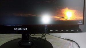 MONITOR SAMSUNG LED IMPECABLE 20"