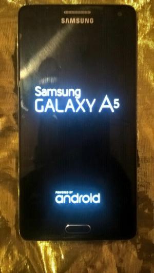 Samsung A. Pantalla 5".Liberado.Usado