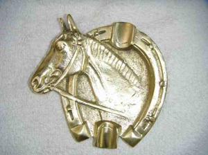 cenicero cabeza de caballo de bronce