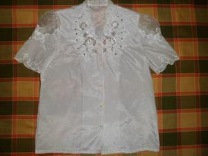 Blusa blanca importada, de fiesta con transparencias y