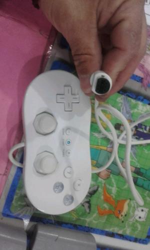 Control wii clasic de nintendo wii. Con garantia. Es un