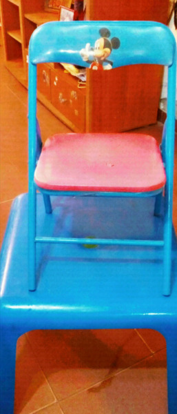Mesa y silla para niños