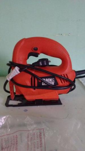 Sierra caladora Black and Decker