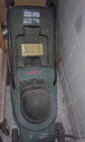 Cortadora de pasto electrica Bosch 950 W $ 