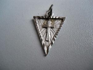 Dije Cruz De Plata 925