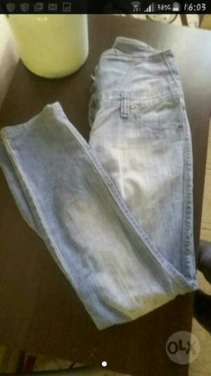 Jeans cintura alta talle 37