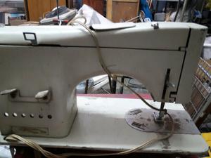 Maquina de coser semi industrial