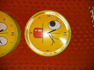 Reloj de EMOJI $89 gran oferta. Imperdible