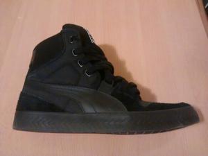 Zapatillas Botitas Puma Toda Negra talle 36