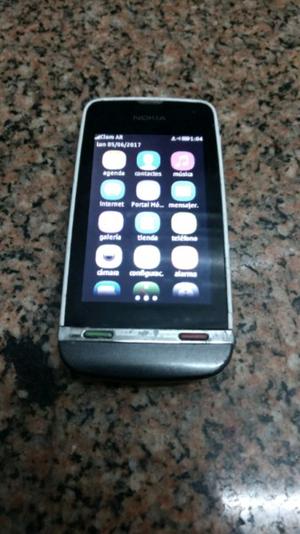 Nokia Asha 311 Claro sin tapita trasera con batería andando