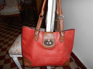 Cartera de cuero roja y marrón