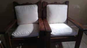 Sillones c/ almohadones y ratonera