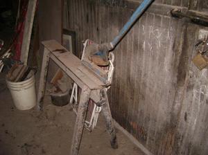 guillotina manual con yunque (bigornia de 1,10x25)) en una