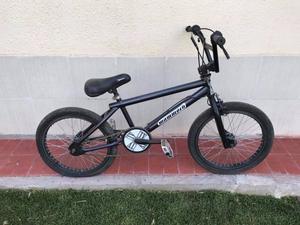 Bicicleta BMX Mammoth