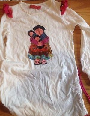 Remera Zuppa talle 10, larguita, impecable