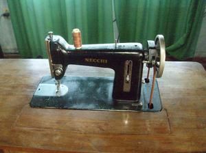 maquina de coser necchi a pedal