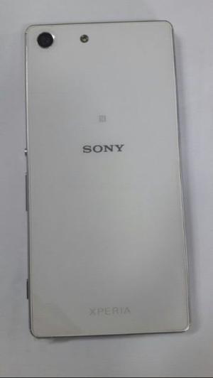 Celular Sony Xperia M5 liberado + vidrio templado