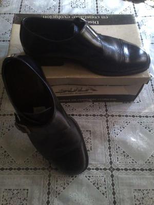 Zapatos De Cuero Para Hombre Impecables!!!