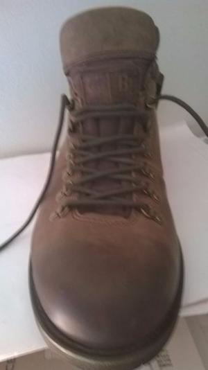 BOTA BORCEGO DE CUERO 44 NUEVO