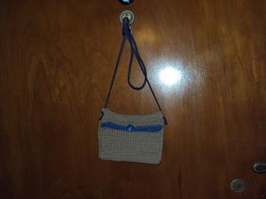 Bandolera de hilo, tejida al crochet