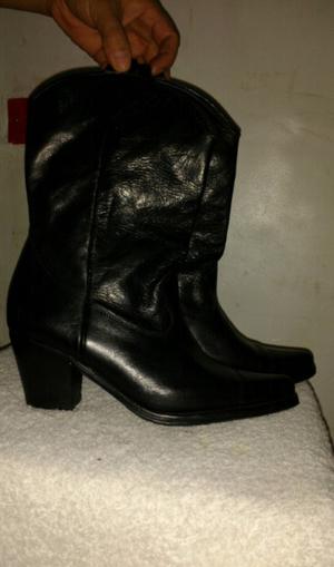 Botas cuero ash