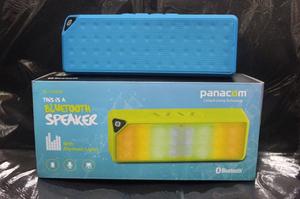 Parlante Bluetooth Panacom con Luz led
