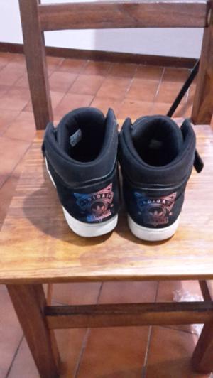 Vendo zapatillas adidas originales YAA