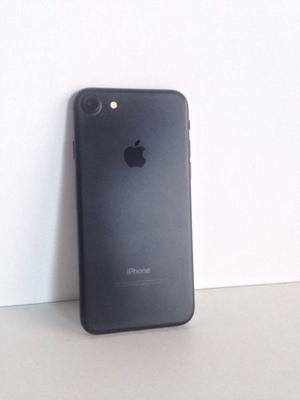 iPhone 7 Negro Mate 32 GB - 6 meses de uso